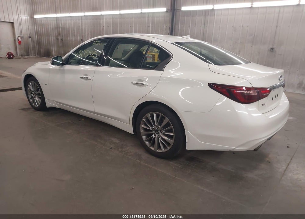 2019 INFINITI Q50 3.0T LUXE VIN: JN1EV7AR1KM554823