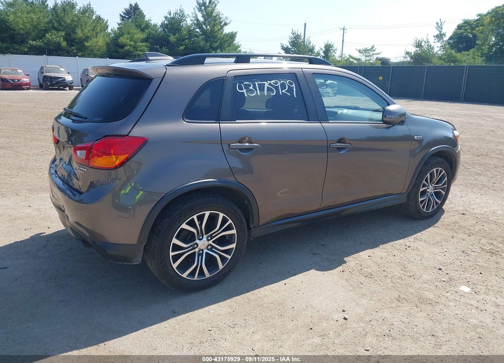 2017 MITSUBISHI OUTLANDER SPORT VIN: JA4AR3AU3HZ055010