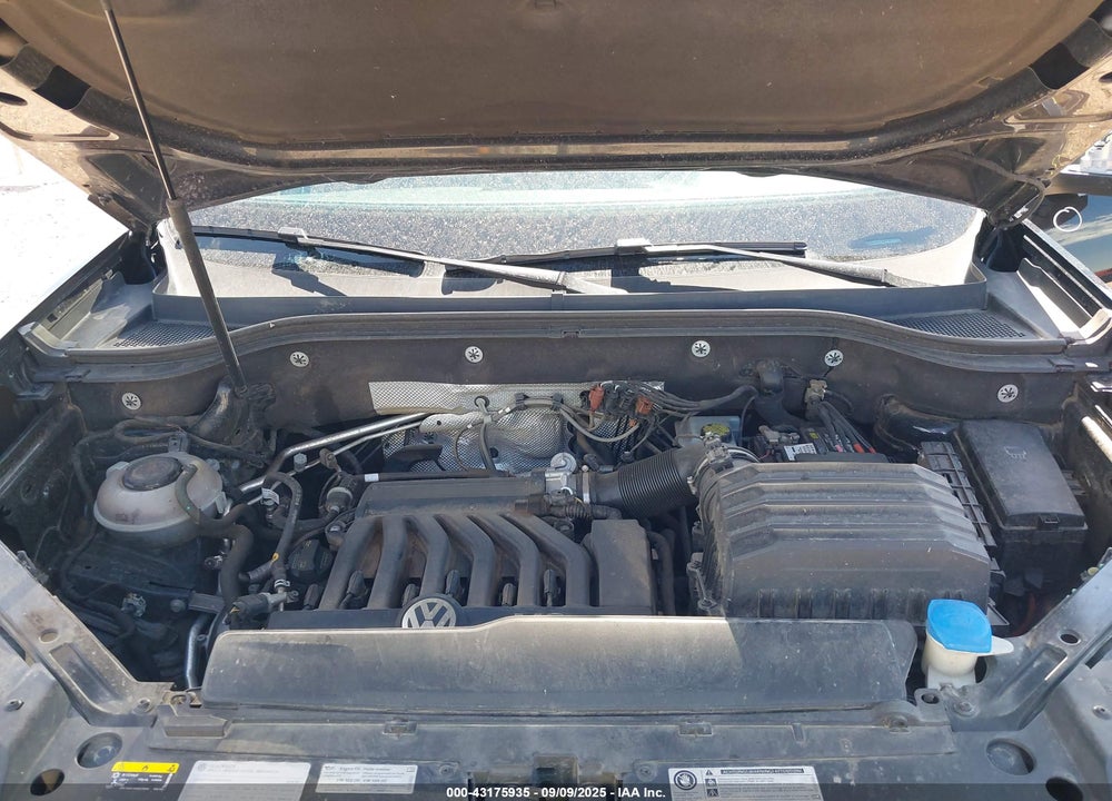 2018 VOLKSWAGEN ATLAS 3.6L V6 SEL VIN: 1V2ER2CA9JC516027