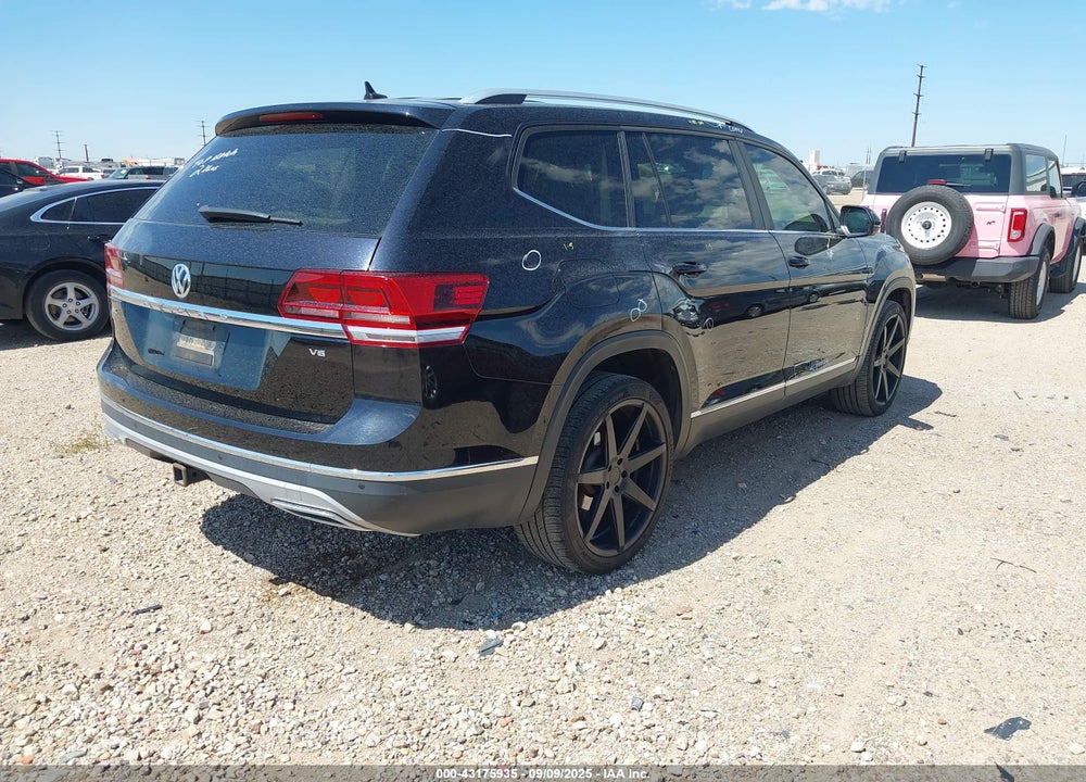 2018 VOLKSWAGEN ATLAS 3.6L V6 SEL VIN: 1V2ER2CA9JC516027
