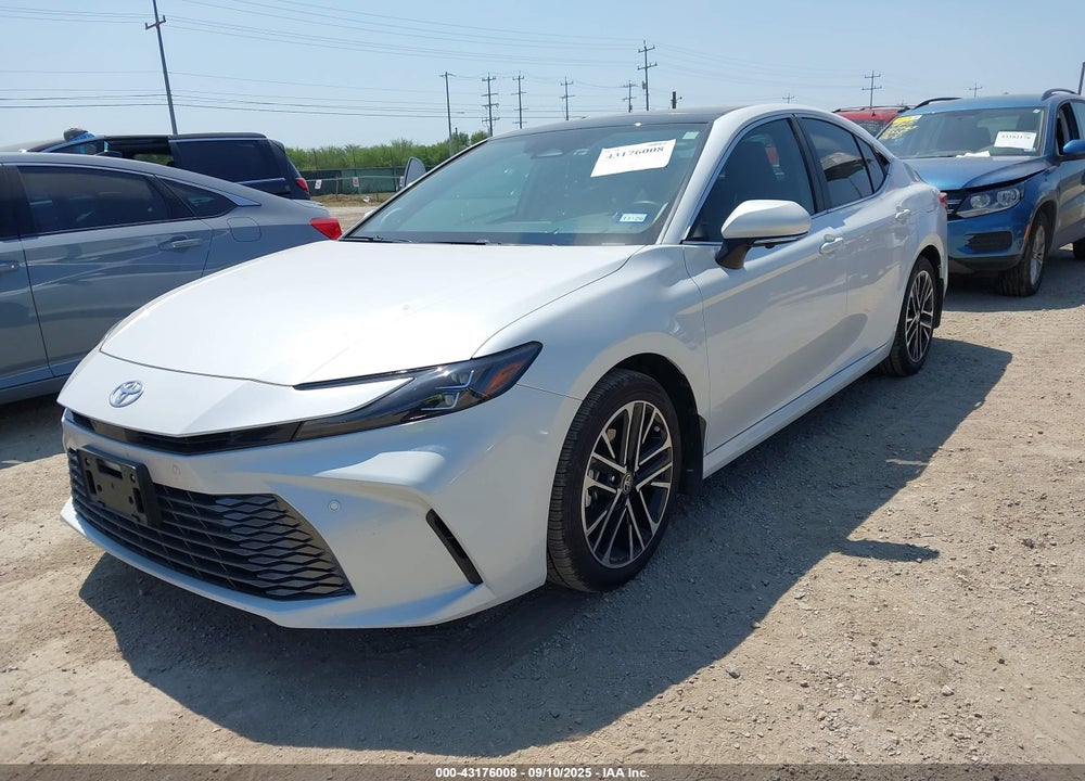 2025 TOYOTA CAMRY XLE VIN: 4T1DAACK4SU551685