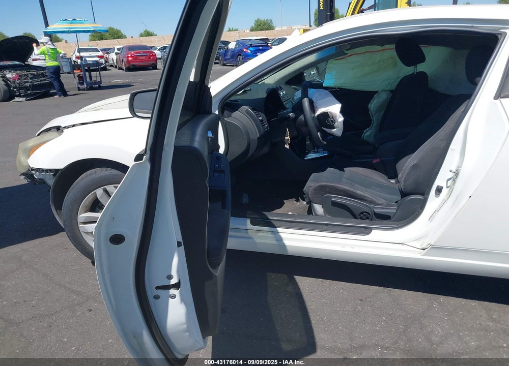 2013 NISSAN ALTIMA VIN: 1N4AL2EPXDC229311