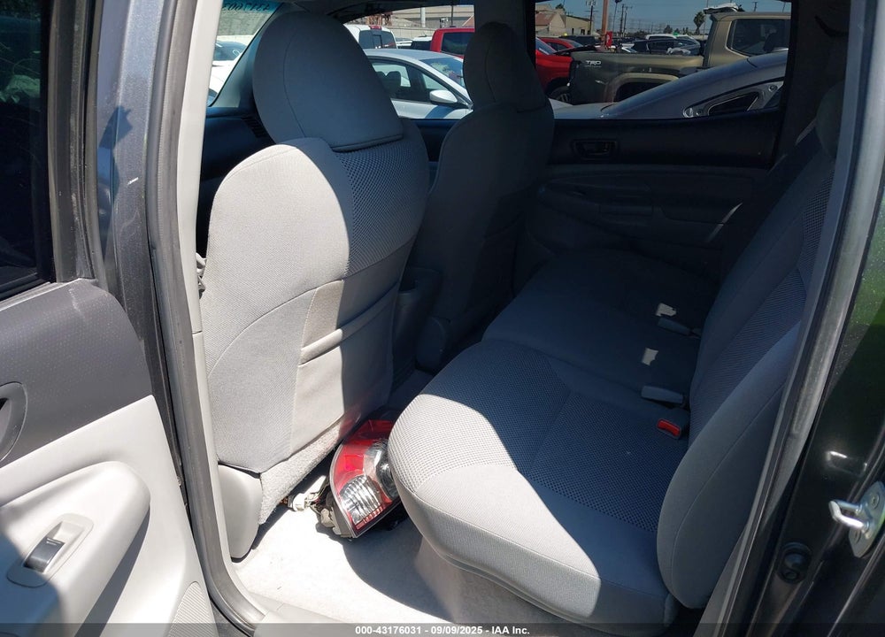 2011 TOYOTA TACOMA VIN: 3TMJU4GN3BM110641