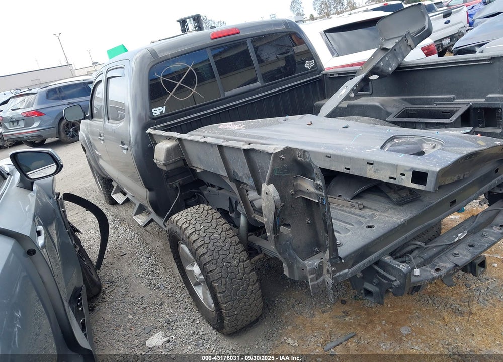 2011 TOYOTA TACOMA VIN: 3TMJU4GN3BM110641