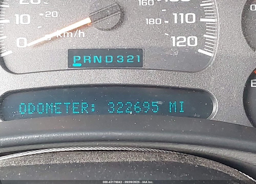 2003 CHEVROLET TAHOE LS VIN: 1GNEC13V93J227784