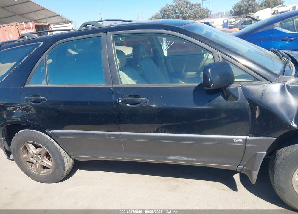 2002 LEXUS RX 300 VIN: JTJGF10U720128824