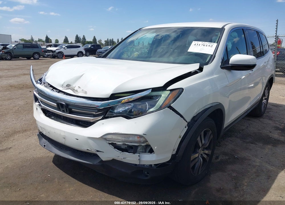 2017 HONDA PILOT VIN: 5FNYF5H36HB042716