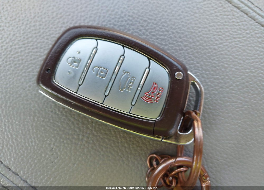 2015 HYUNDAI SONATA SPORT VIN: 5NPE34AF9FH211958