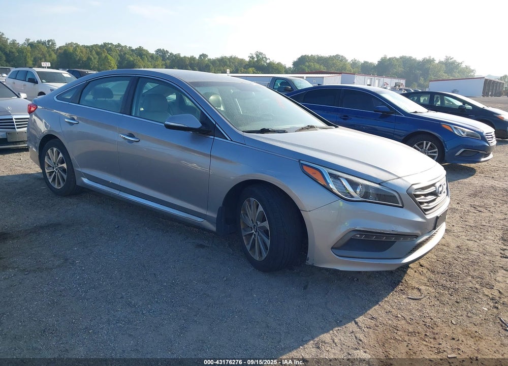 2015 HYUNDAI SONATA SPORT VIN: 5NPE34AF9FH211958