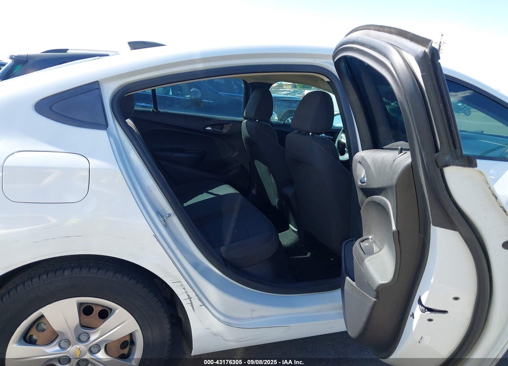 2016 CHEVROLET CRUZE VIN: 1G1BC5SM2G7321707