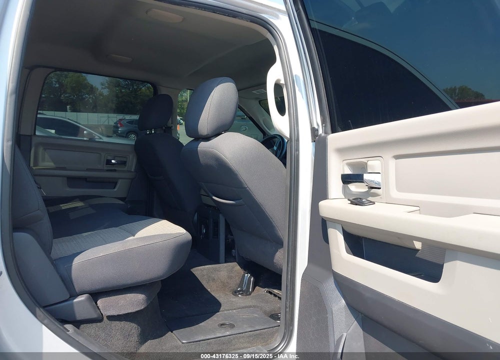 2011 RAM RAM 1500 VIN: 1D7RV1CT9BS641620
