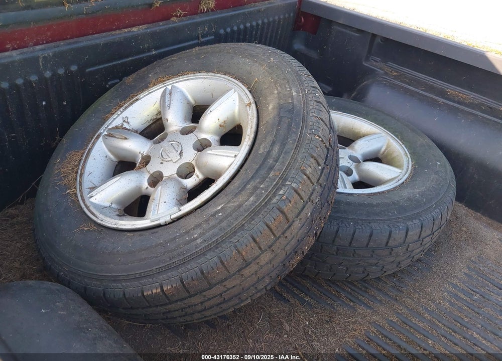 2004 NISSAN FRONTIER XE VIN: 1N6DD26T74C447039
