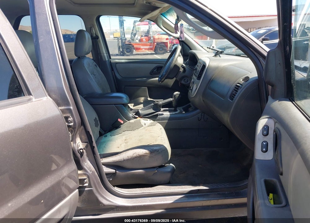 2006 FORD ESCAPE XLT/XLT SPORT VIN: 1FMYU93106KA74611