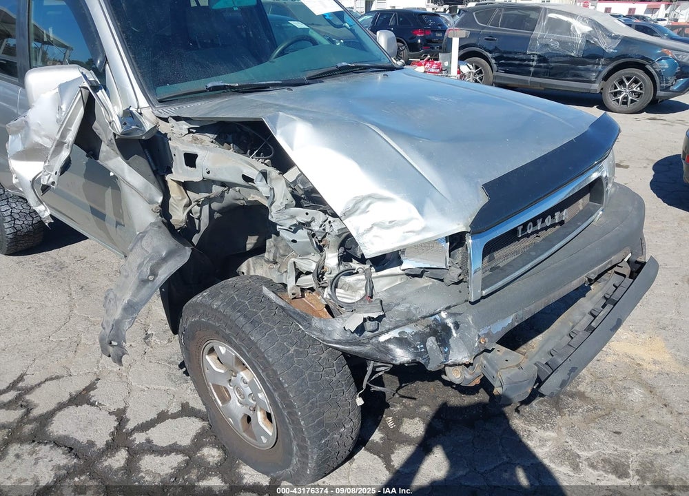 1999 TOYOTA 4RUNNER SR5 V6 VIN: JT3GN86R0X0124191