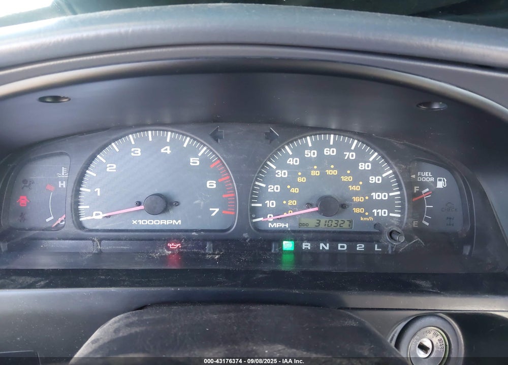 1999 TOYOTA 4RUNNER SR5 V6 VIN: JT3GN86R0X0124191