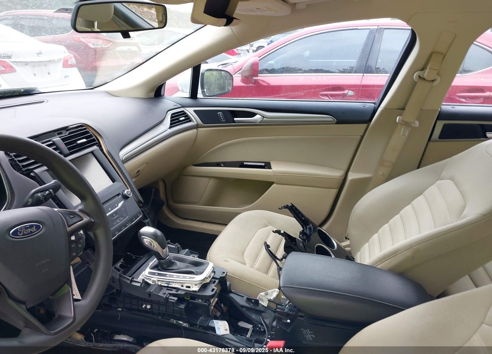 2013 FORD FUSION VIN: 3FA6P0HR8DR272851