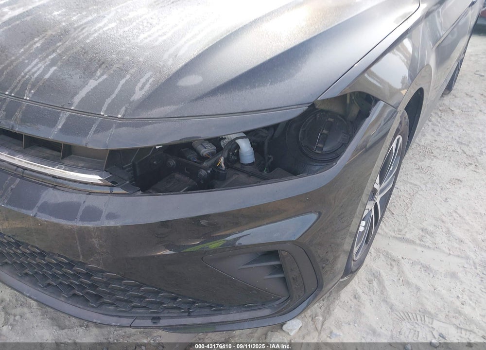 2025 VOLKSWAGEN JETTA VIN: 3VWBX7BUXSM043383