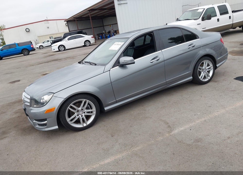 2014 MERCEDES-BENZ C 250 SPORT VIN: WDDGF4HB0EG241233