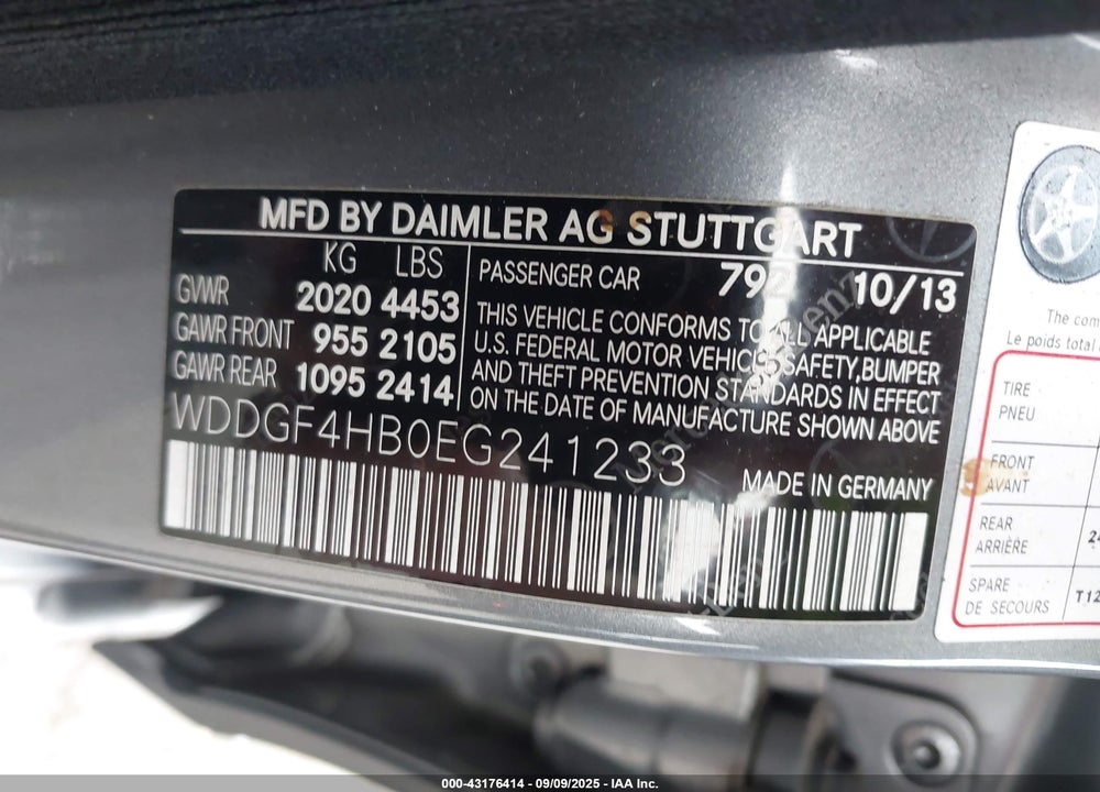 2014 MERCEDES-BENZ C 250 SPORT VIN: WDDGF4HB0EG241233