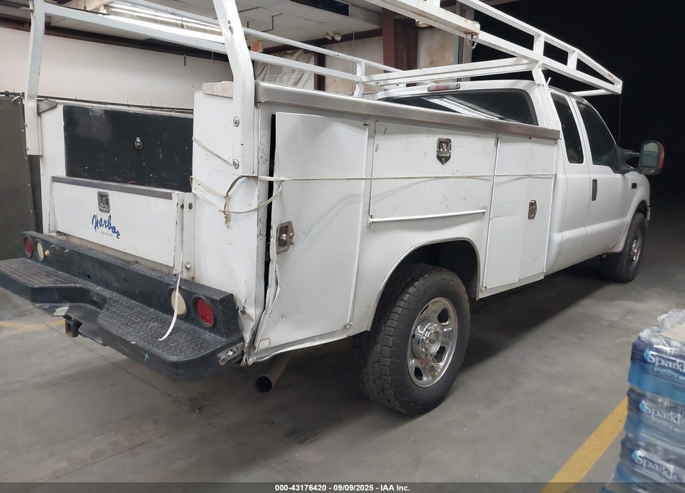 2006 FORD F-350 LARIAT/XL/XLT VIN: 1FDWX30586EC95195