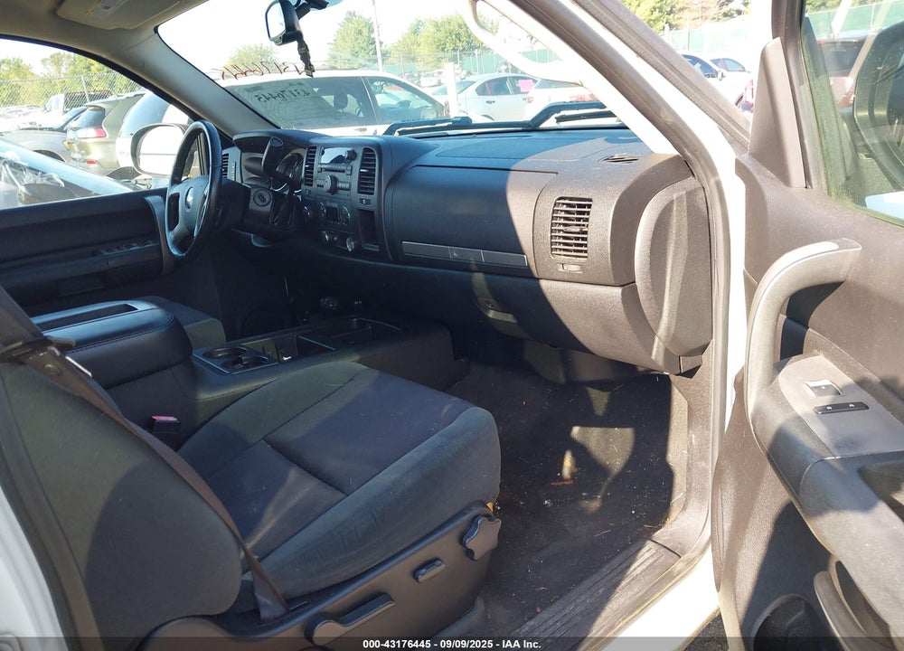 2007 CHEVROLET SILVERADO 1500 LT1/LT2/LTZ/WORK TRUCK VIN: 2GCEK133571638013