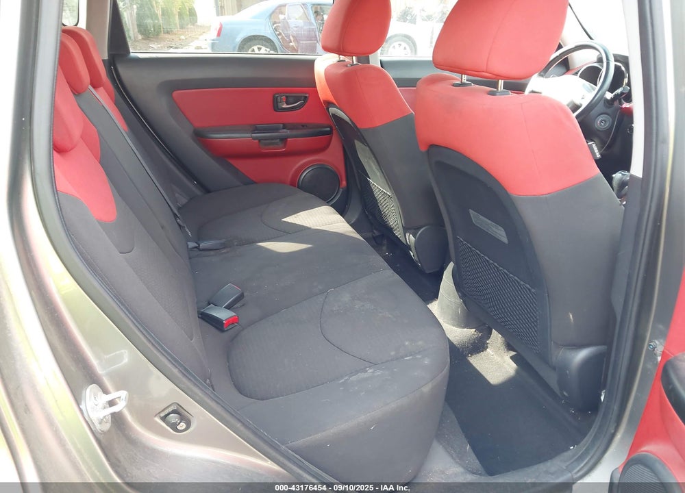 2010 KIA SOUL VIN: KNDJT2A22A7160798