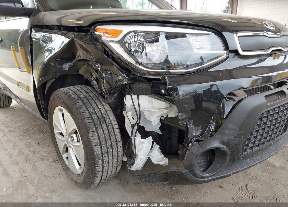 2015 KIA SOUL VIN: KNDJN2A22F7200587