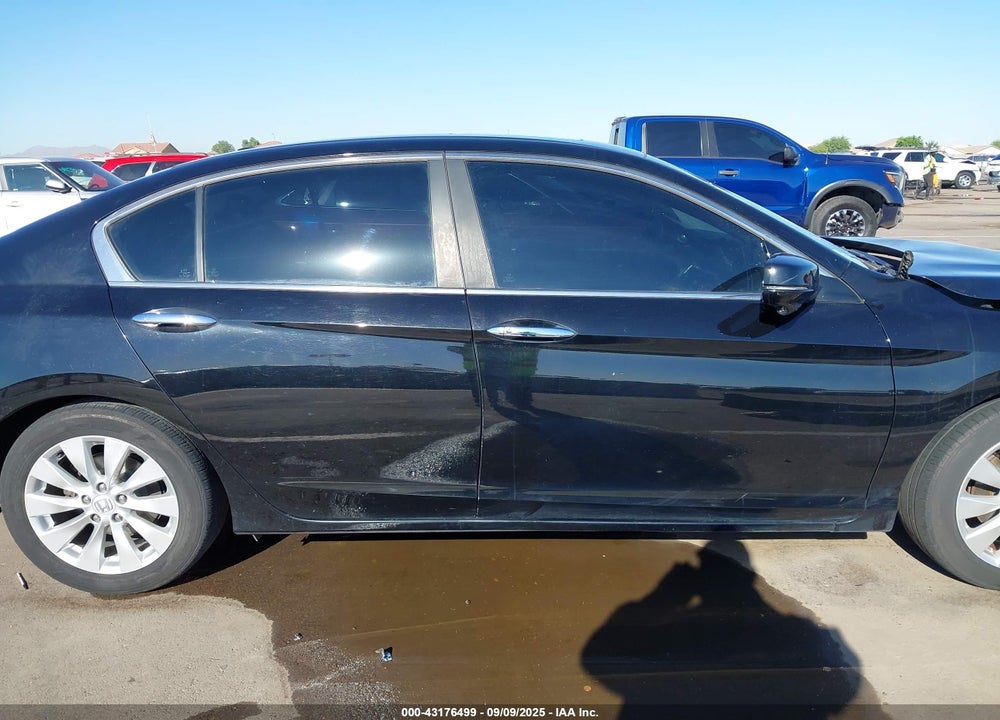 2015 HONDA ACCORD VIN: 1HGCR2F89FA269789