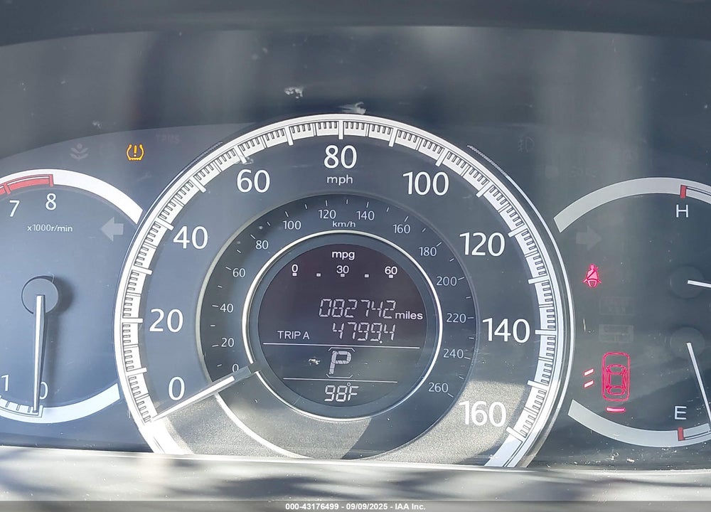 2015 HONDA ACCORD VIN: 1HGCR2F89FA269789