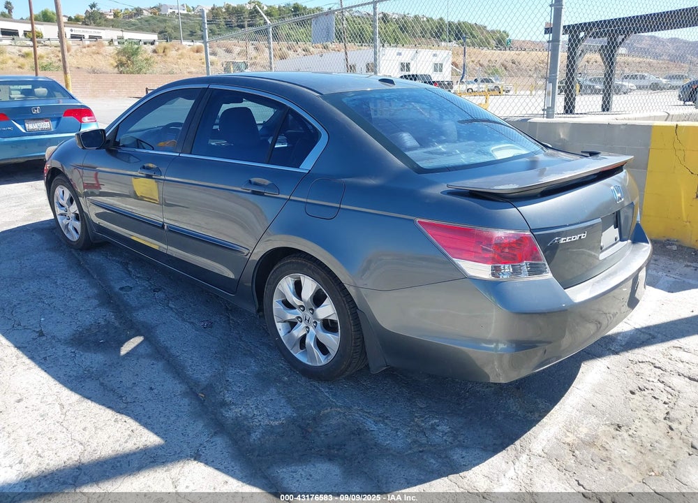 2009 HONDA ACCORD VIN: 1HGCP26879A024385