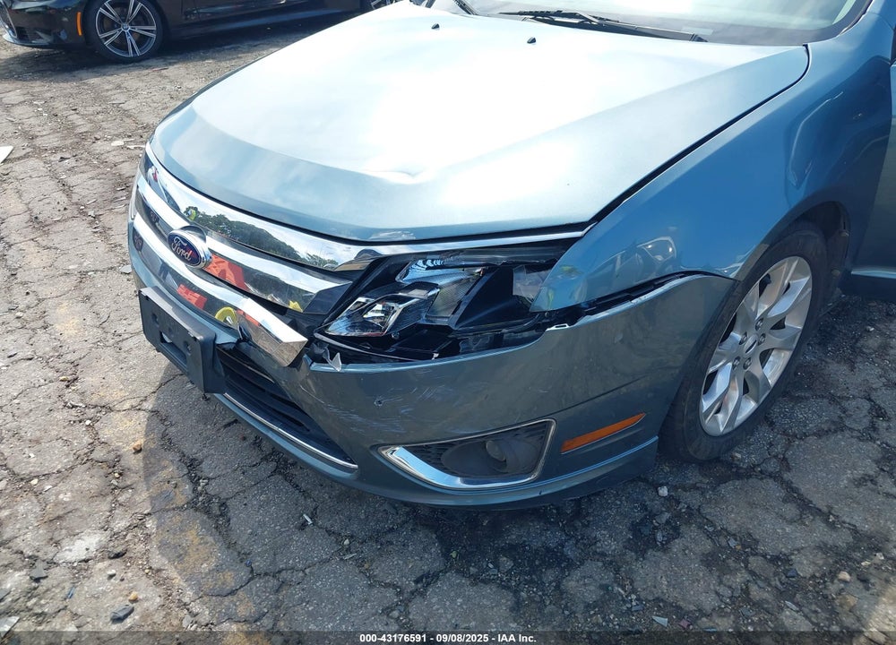 2011 FORD FUSION VIN: 3FAHP0JA6BR125812