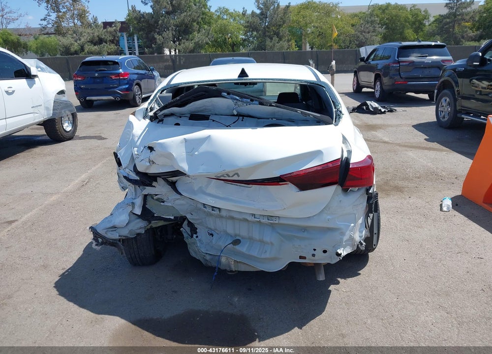 2022 KIA FORTE VIN: 3KPF24AD2NE468632