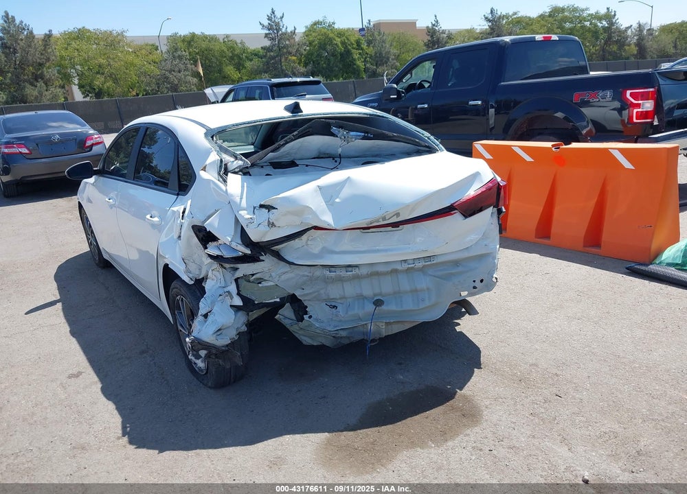 2022 KIA FORTE VIN: 3KPF24AD2NE468632