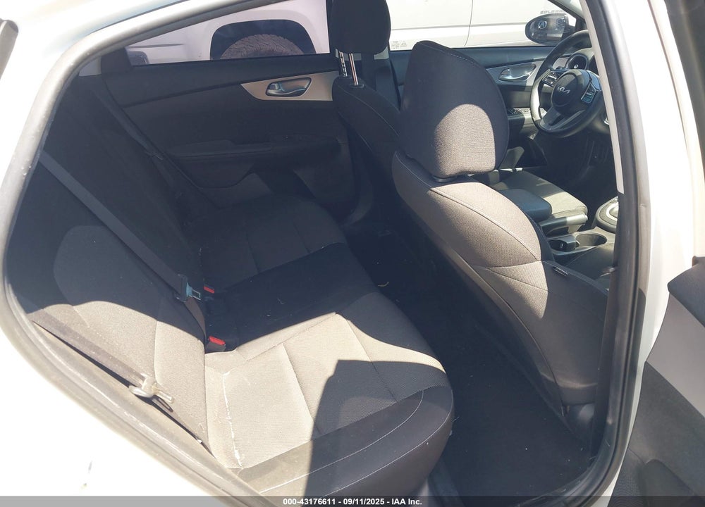 2022 KIA FORTE VIN: 3KPF24AD2NE468632
