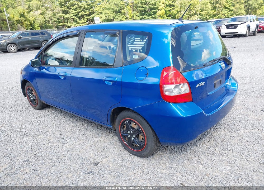 2007 HONDA FIT VIN: JHMGD38467S044836