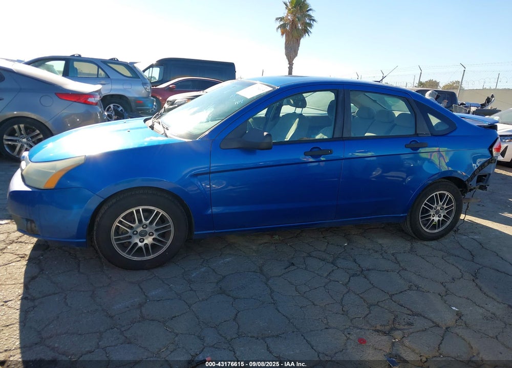 2010 FORD FOCUS SE VIN: 1FAHP3FN6AW146460