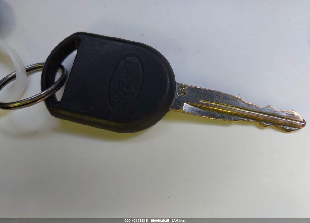 2010 FORD FOCUS SE VIN: 1FAHP3FN6AW146460