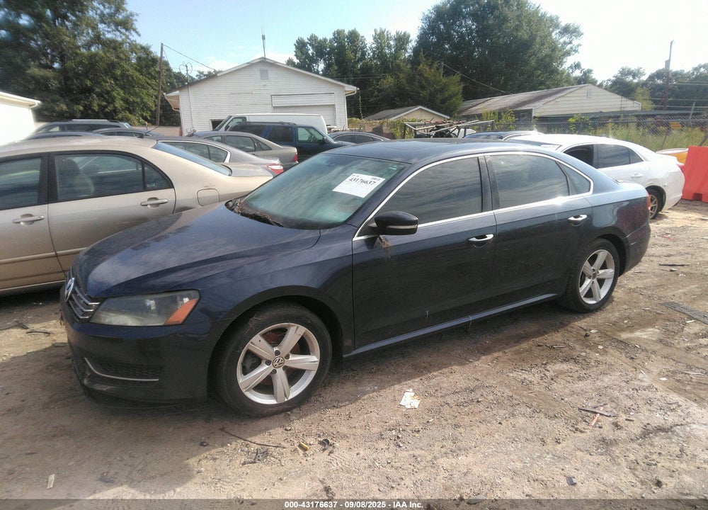 2013 VOLKSWAGEN PASSAT VIN: 1VWBN7A31DC110617