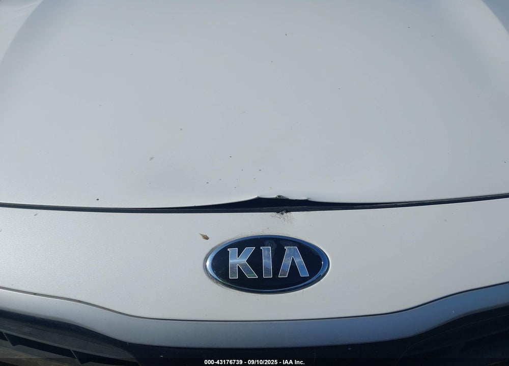2017 KIA OPTIMA HYBRID VIN: KNAGT4LE9H5018495