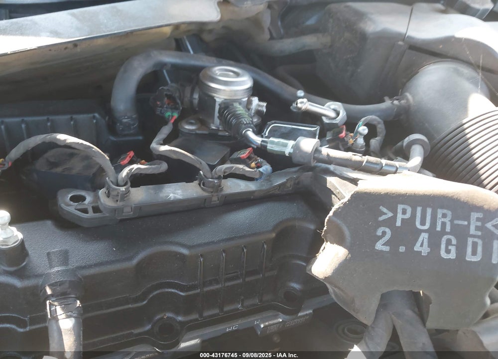 2015 HYUNDAI SONATA SPORT VIN: 5NPE34AF2FH098175