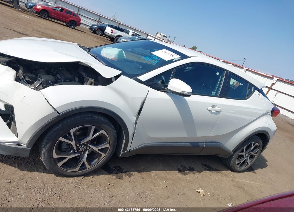 2018 TOYOTA C-HR VIN: NMTKHMBX8JR004085