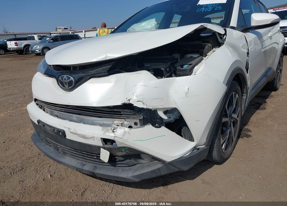 2018 TOYOTA C-HR VIN: NMTKHMBX8JR004085
