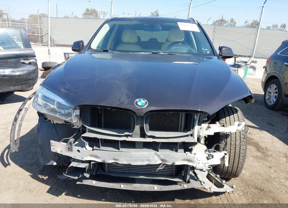 2014 BMW X5 VIN: 5UXKR2C5XE0C00586