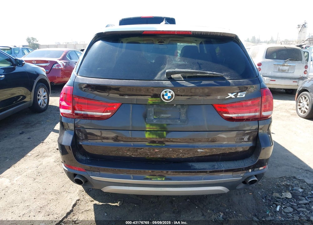 2014 BMW X5 VIN: 5UXKR2C5XE0C00586