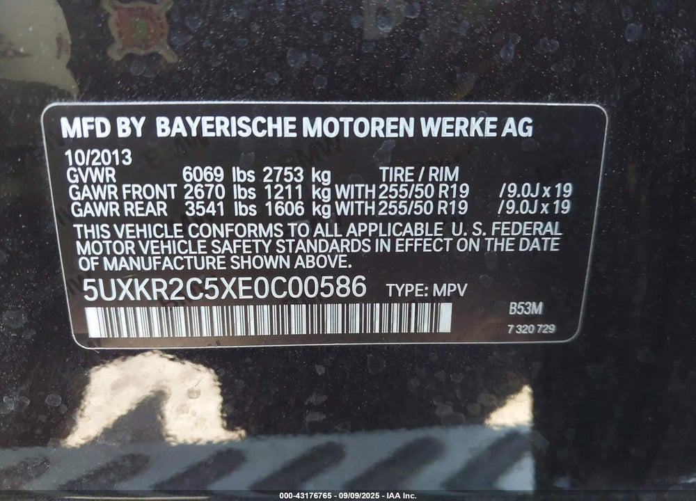2014 BMW X5 VIN: 5UXKR2C5XE0C00586