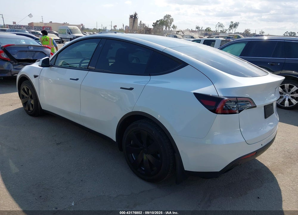 2021 TESLA MODEL Y VIN: 5YJYGDEE1MF299130