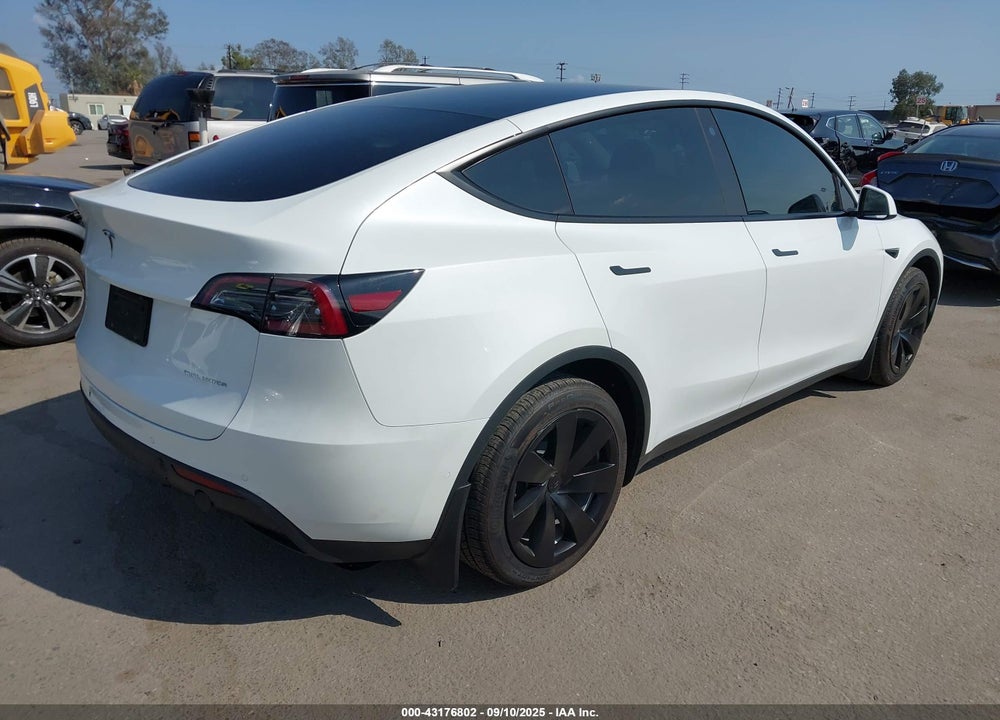2021 TESLA MODEL Y VIN: 5YJYGDEE1MF299130