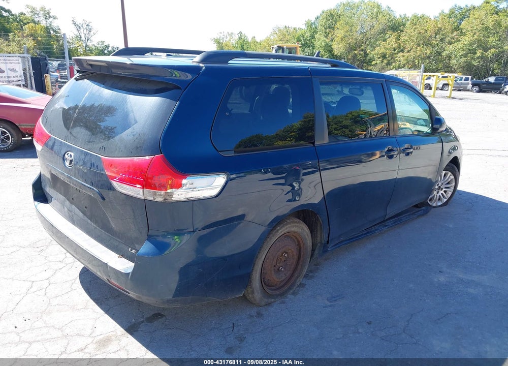 2011 TOYOTA SIENNA VIN: 5TDKK3DC1BS021934