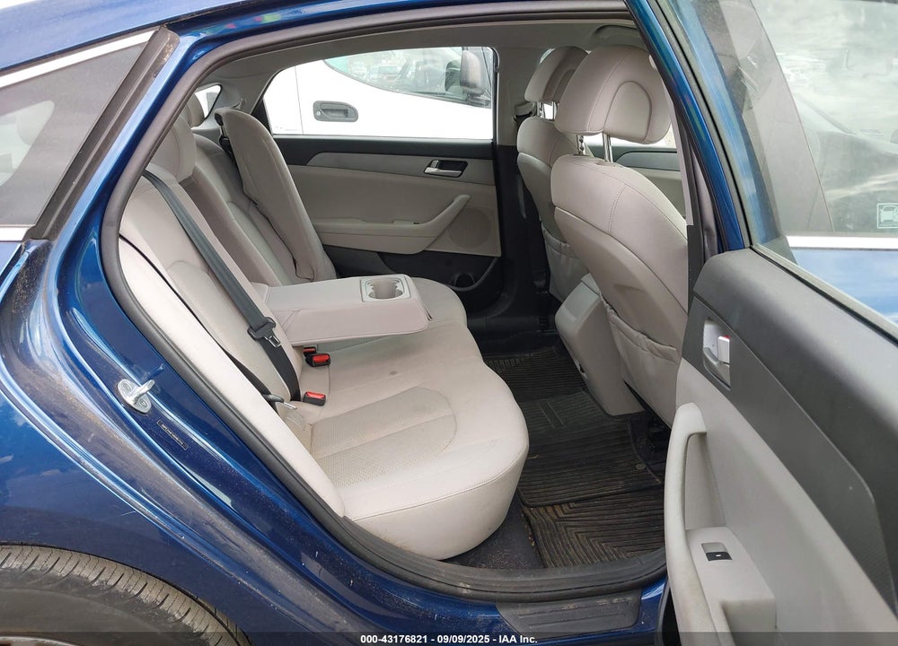 2017 HYUNDAI SONATA VIN: 5NPE24AF1HH467114