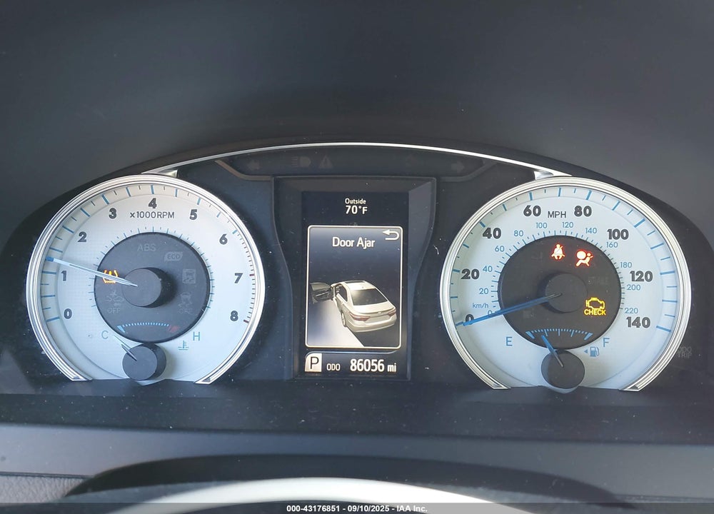 2016 TOYOTA CAMRY VIN: 4T1BF1FK8GU178999